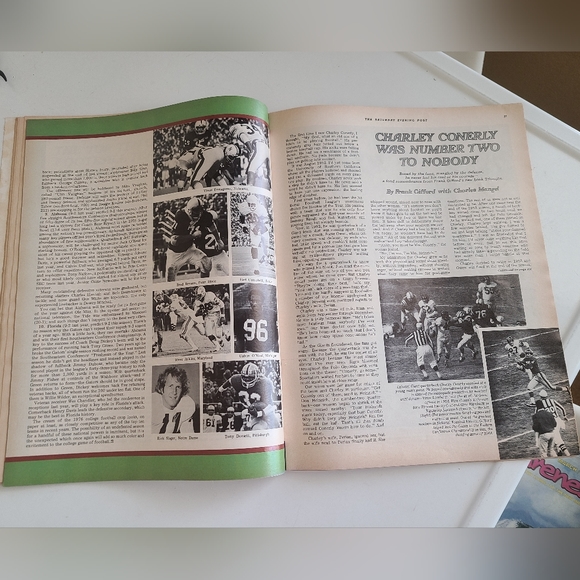 The Saturday Evening Post 1976 Frank Gifford on Quarterbacking Speical Edition - Picture 2 of 3